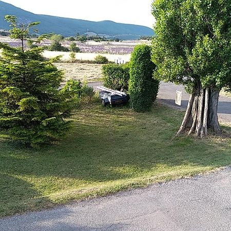 Bed and Breakfast Les Bois Rouges La Rochegiron Exterior foto